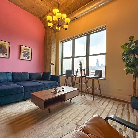 Modern 2Br Loft With Amazing City Skyline View And Optional Parking For 8 Guests Near Mccormick Place And Soldier Field Chicago Esterno foto