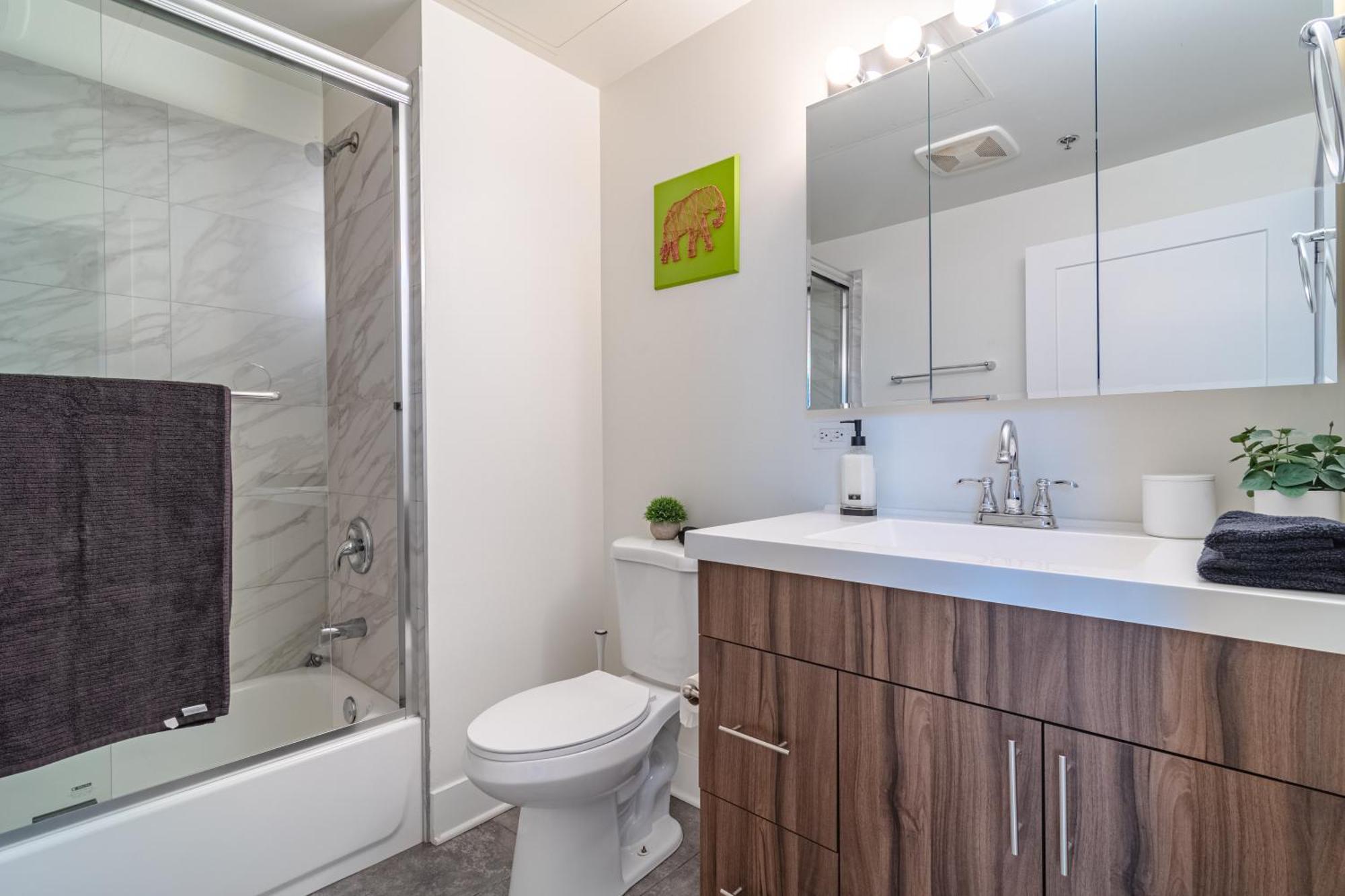 Modern 2Br Loft With Amazing City Skyline View And Optional Parking For 8 Guests Near Mccormick Place And Soldier Field Chicago Esterno foto